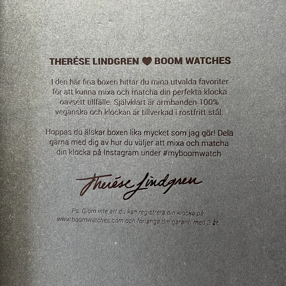 En oanvänd klocka från BOOM watches, designad av Therese Lindgren. . Accessoarer.