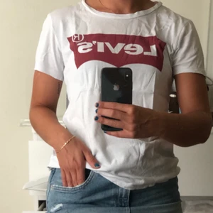 Levis T-shirt - Standard Levis T-shirt