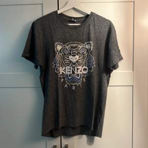Kenzo T-shirt storlek M cond 9/10