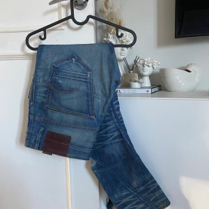 Jeans G-Star Raw (herr)  - Snygga jeans för herrar. Storlek 33/32