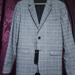 Kavaj Skinny Fit  - Super fint jacka till fantastisk pris, Skinny Fit och Helt nytt.