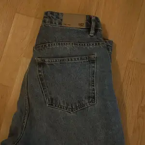 Blåa jeans från lager 157.💗