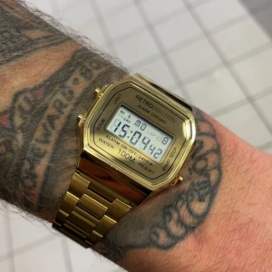 Retroddiction klocka - Bra skick