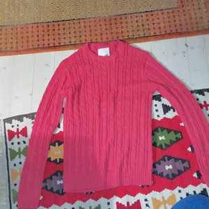 Knitted sweater from lager 157 in size M and colour light red - Nice quality shirt in M