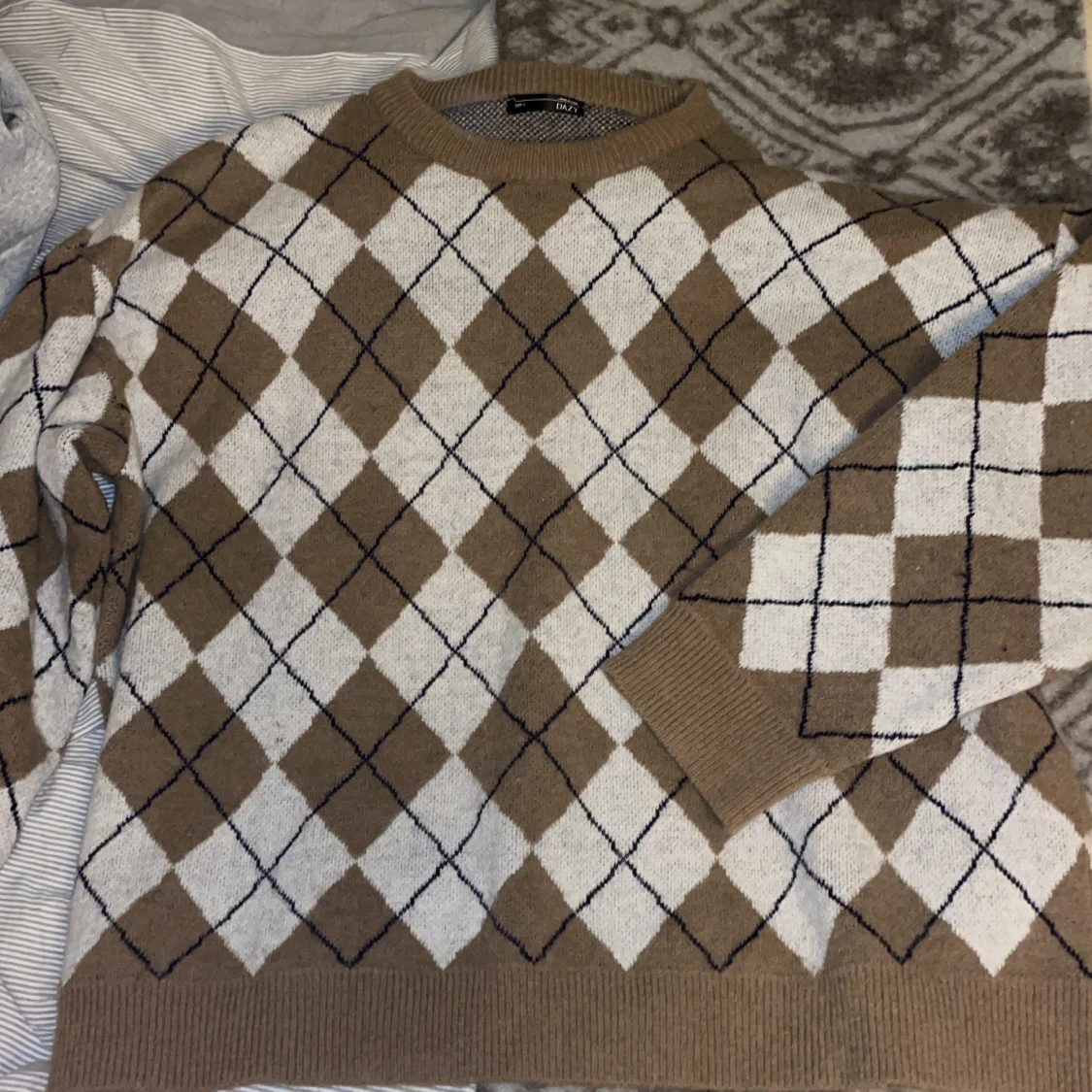 Jätteoversixed stickad tröja