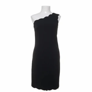 Esprit Klänning - Snygg klänning ifrån Esprit, köpt på Sellpy. 🫀🌷🌟🙏🏻