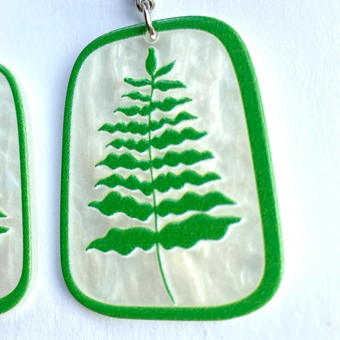 Fina gröna örhängen 💚 - 90