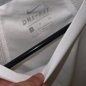 Nike t shirt  - Helt ny tränings t shirt från Nike som inte passar mig, finns i malmö kan mötas om! 