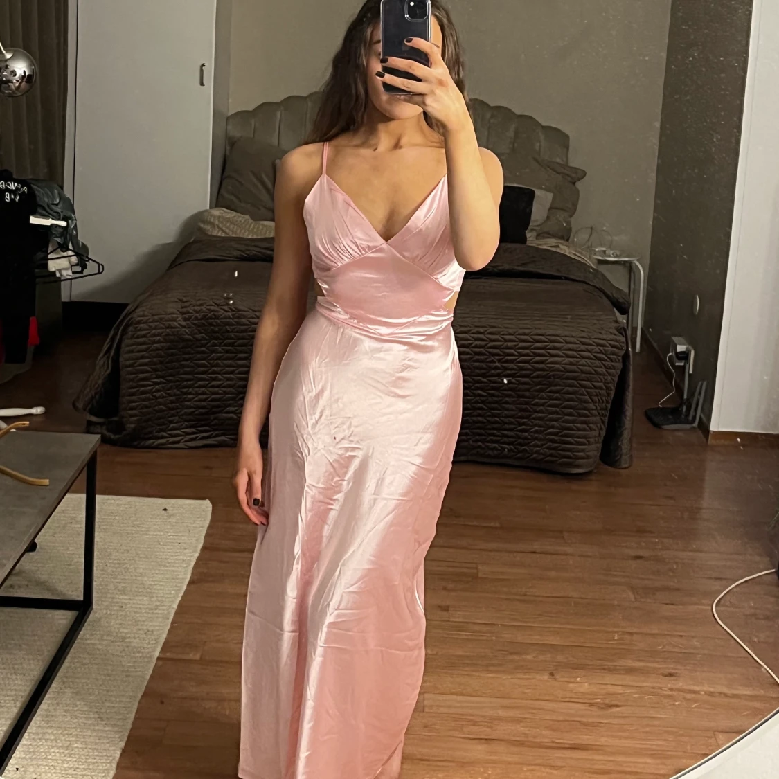Rosa satinklänning