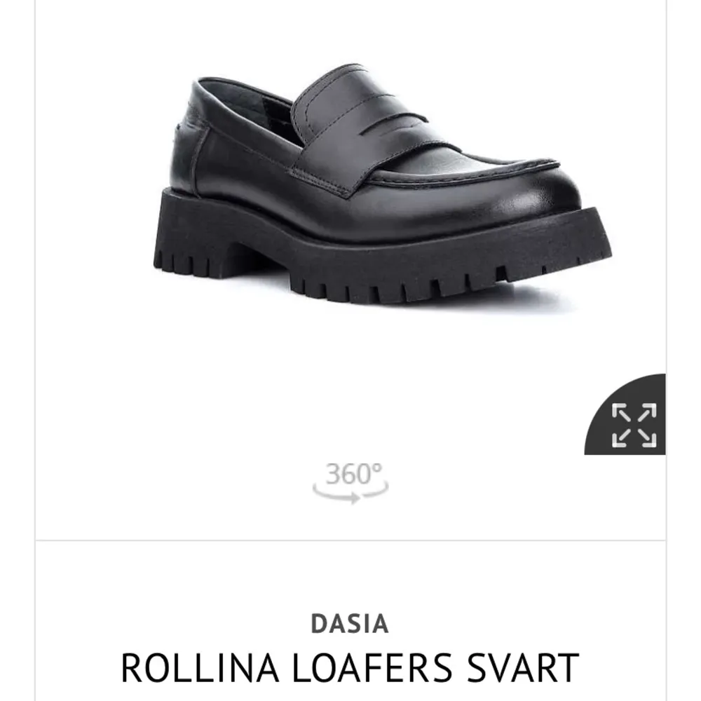 Säljer nu mina loafers från Dasia. Jag säljer på grund av att de inte kommer till användning ❤️ de är använda ca 3 gånger och nypriset är 1 200kr. Skriv privat vid intresse eller frågor 💗. Skor.