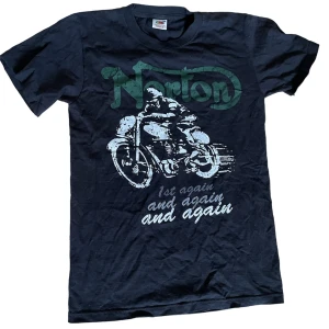 Norton - Nice vintage tisha, cond 9/10