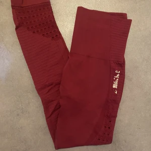Gymsharktights energy seamless - Acceptabelt skick, finns tecken på användning❤️ men kan användas fortfarande!!