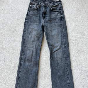 Jeans från arket i storlek 26