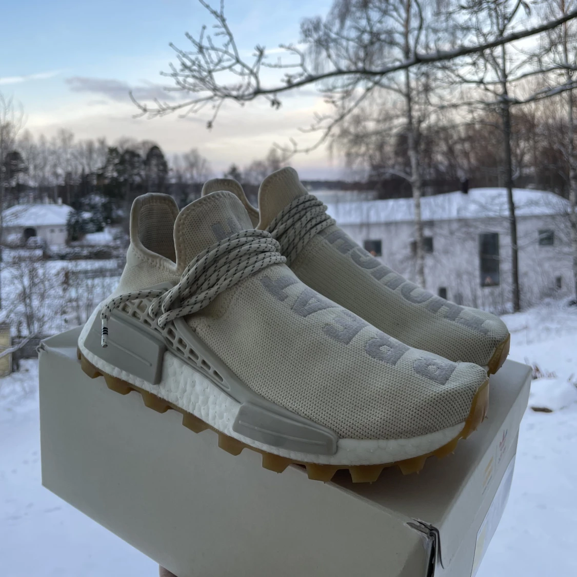Adidas Human Race Trail ”Cream White”