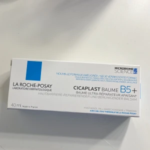 Cicaplast kräm - Säljer denna cicaplast krämen från la Roshe posay då jag råka beställa en för mycket! OBS slutsåld på många ställen. Såklart helt oöppnad! Lägger upp igen pga oseriös köpare