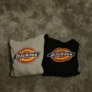 Säljer två jätte fräsha dickies hoodies, säljer för dom inte kommit till användning på länge. Båda för 300kr en för 200kr