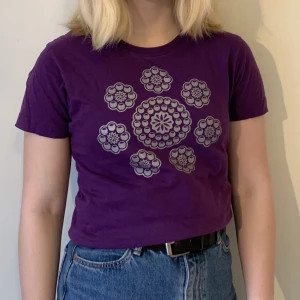 Lila tröja Multirisku - Multirisku från Stoorstålka. Oanvänd. 