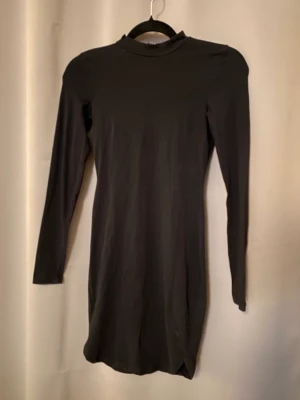 NLY trend klänning  - Lite kort för mig men väldigt skön