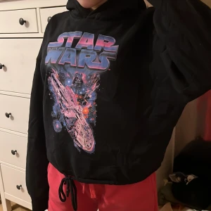 Star wars hoodie  - Tvättas innan köp pris kan diskuteras 
