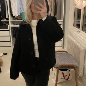 Jacka  - Kommer inte till användning 