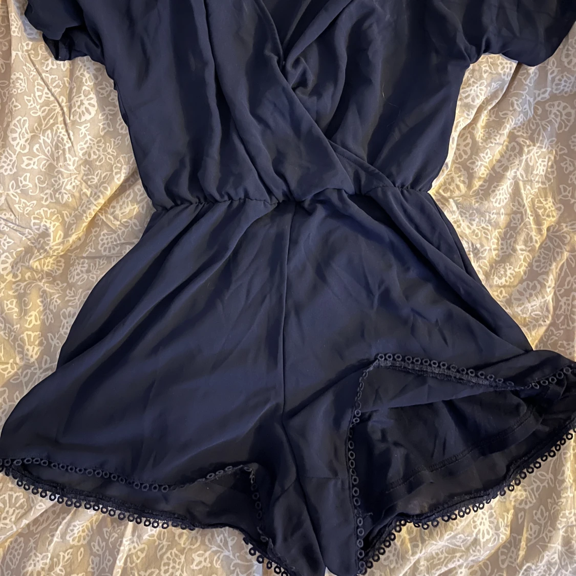 Marinblå jumpsuit H&M  - 90