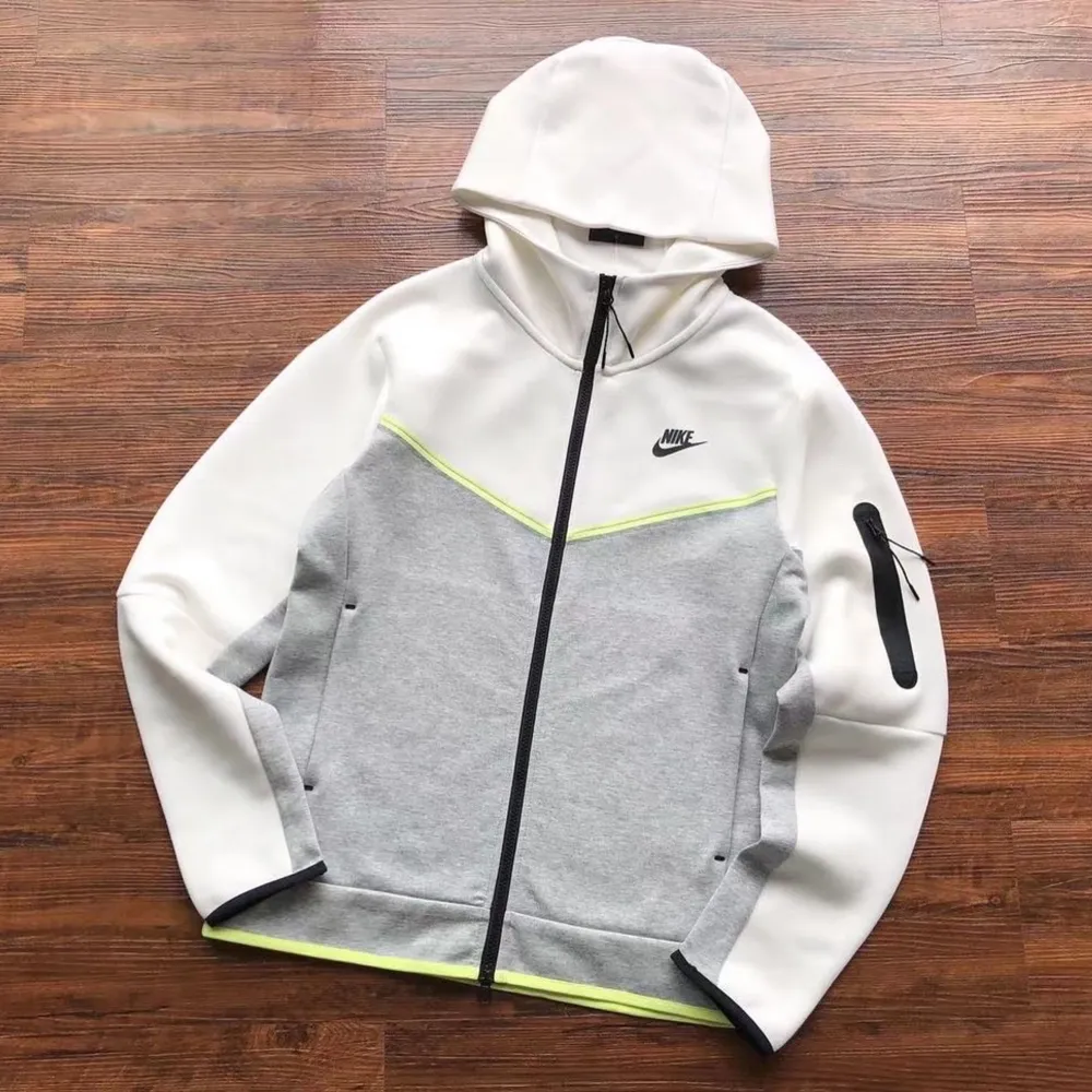 Nike Tech Fleece replica tracksuit 1:1 quality theres no diffrence. Hoodies.