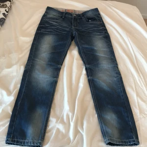 Blå Jens  - Bra skick, vet inte vart dom kommer ifrån eftersom dom är ganska gammal. Dom är lågmidjare