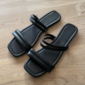 Ny sandal 38 - Helt nya! Strl 38. 