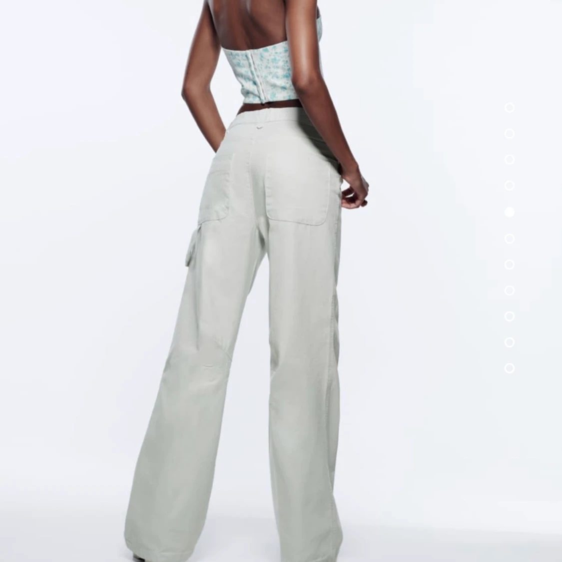 Zara cargo pants  - 90