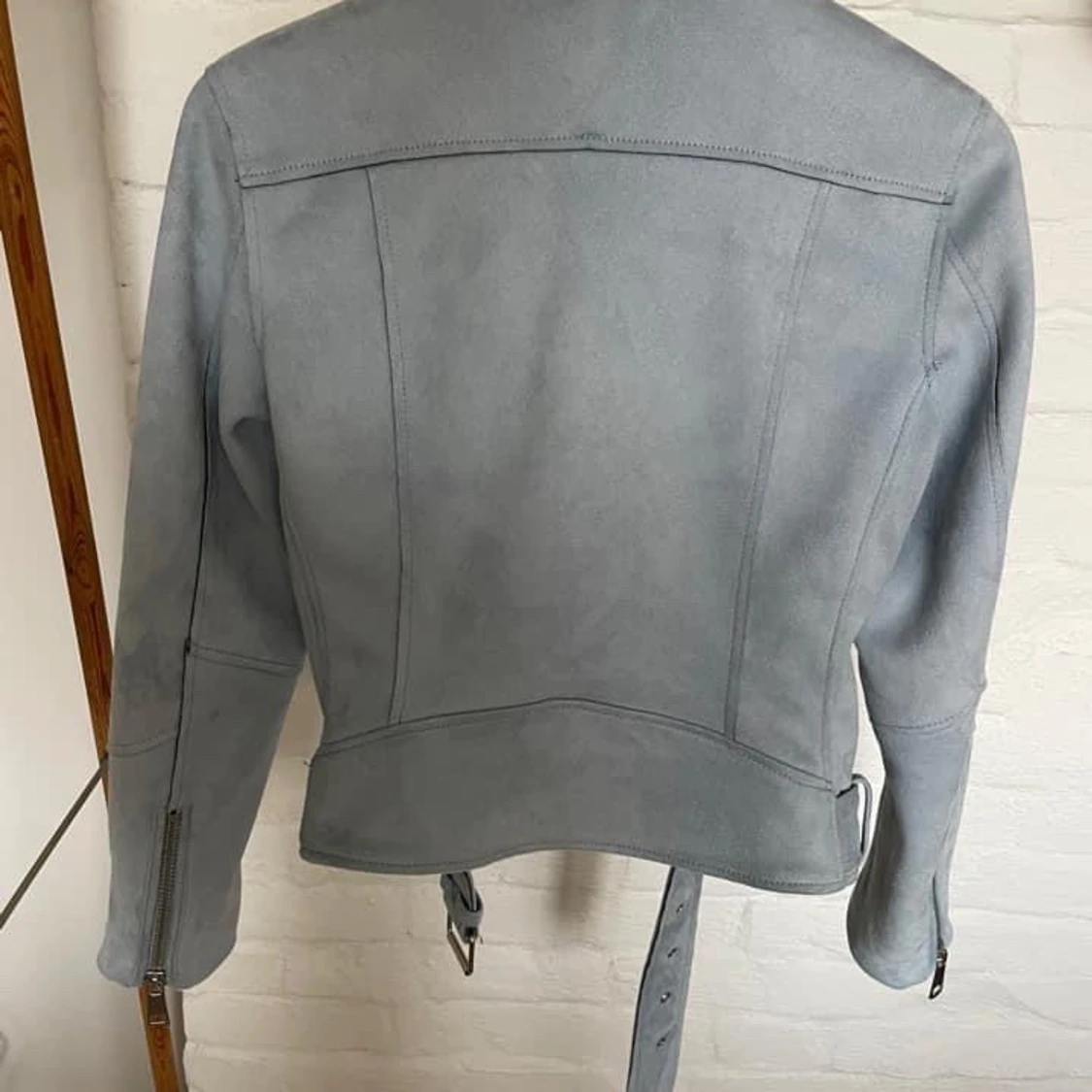 Mockajacka / skinnjacka / bikerjacka i blå nyans  - 90