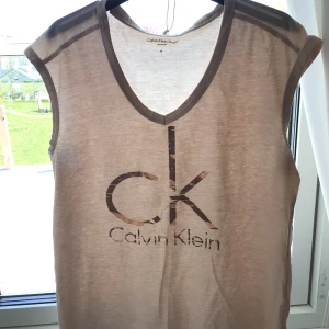 Calvin Klein  - Linne calvin klein färg rosa