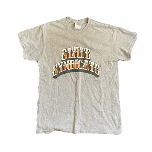 Snygg oversize T-shirt  - Snygg oversize T-shirt men som aldrig använts. Skriv om ni har fler frågor!