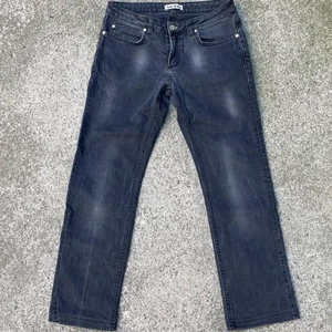 Acne Jean - Jeans från Acne. Väldigt fint skick då jag sällan använt de. Sägs vara 31/32 men passar mer som 29/30