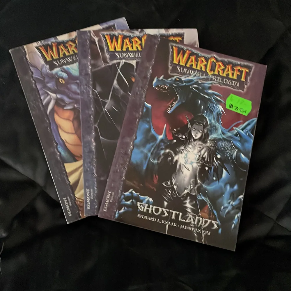 Warcraft manga har ej läst dem. När jag köpte dme kostade de 79kr st men jag säljer alla tre för 120kr. Frakten kommer jag skriva när man kontaktar mig😊. Övrigt.