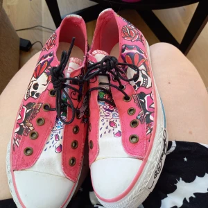 Skor och tyg planch  - Skor aldrig använda storlek 39 