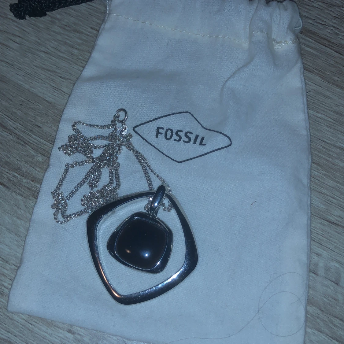 Fossil Halsband - 90