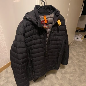 Parajumper jacka - Fin parajumper jacka! 