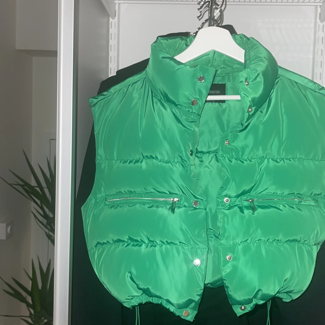 Croppad Grön Puffer Vest  - 91