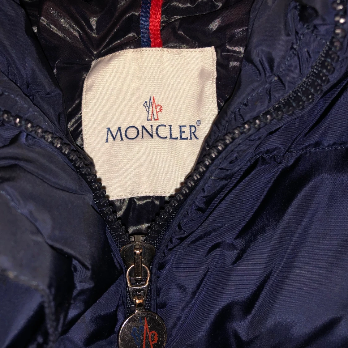 Moncler jacka - 90
