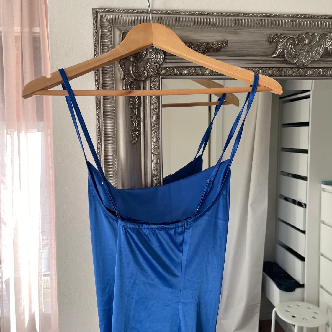 Silkesklänning - blå  - 91