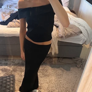 Långkjol svart - Långkjol svart från hm