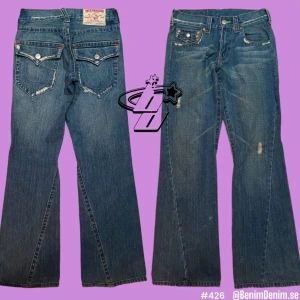true religion jeans - trueys i modell Joey! ytterben 100cm😈innerben 78cm😈midja rakt över 35cm