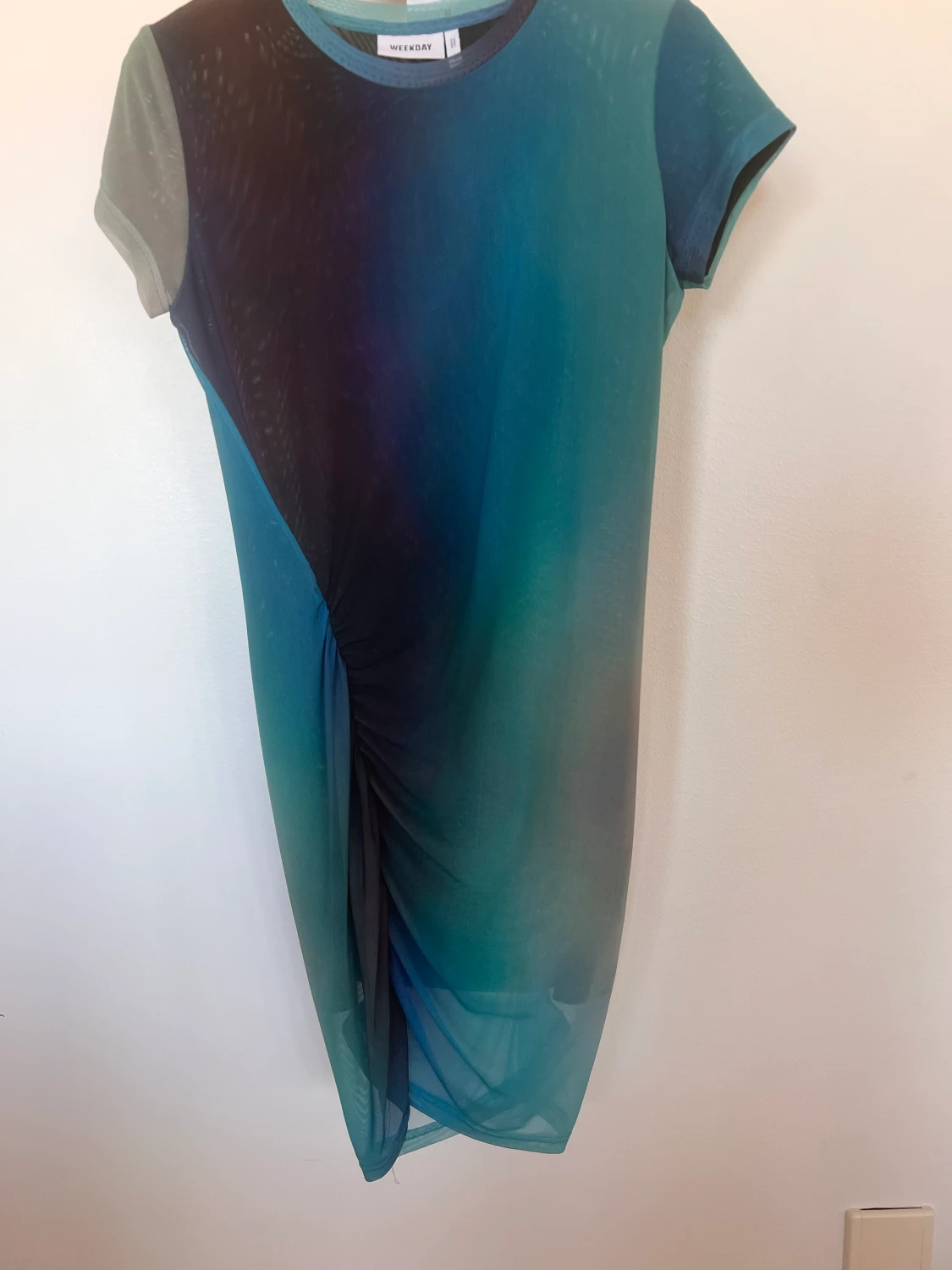 WEEKEDAY klänning 
