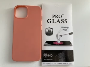 Mobilskal/skärmskydd iPhone 14 - Mobilskal och 2st skärmskydd till iPhone 14  Hämtas i Bromma eller skickas. Köparen står då för frakt
