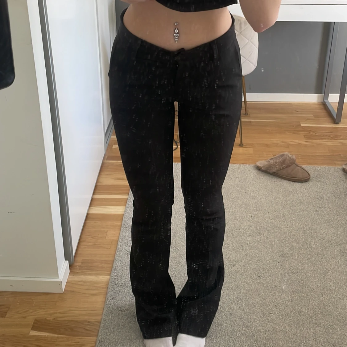 Lågmidjade kostymbyxor