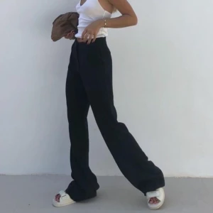 Kostymbyxor  - Superfina kostymbyxor från NA-KD, bra skick💗💗 köparen står för frakten 