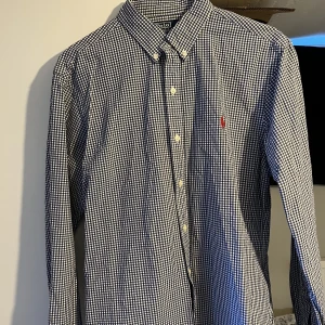Ralph Lauren Skjorta - Skjorta från Ralph Lauren i storlek M, superfint skick