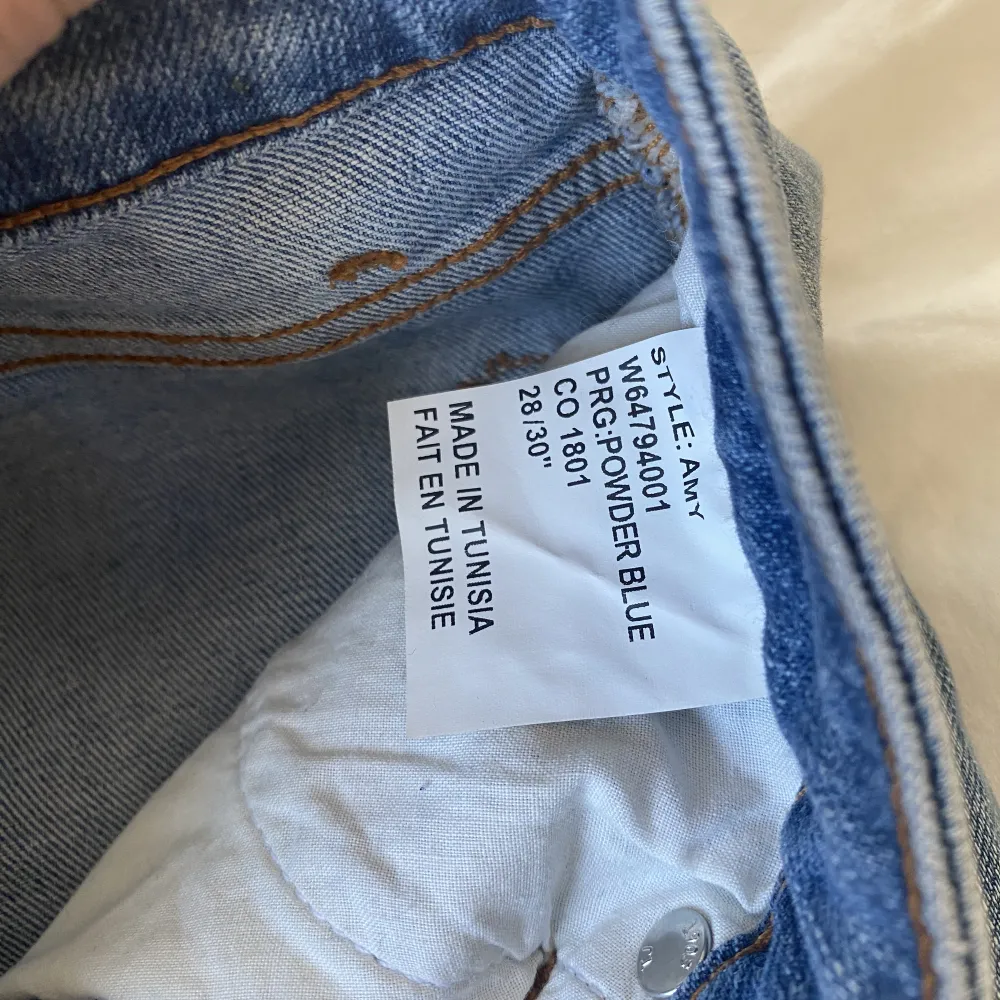 Fina ljusblåa tiger of sweden jeans i storlek 28/30, sparsamt använda . Jeans & Byxor.