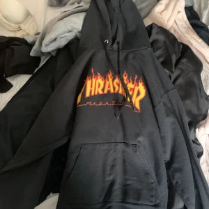 Thrasher hoddie  - Använder ej