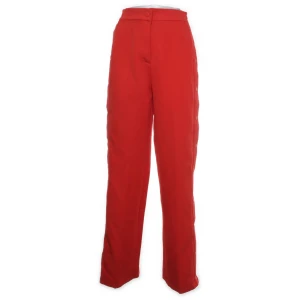 Röda kostymbyxor  - Nästan som nytt skick 